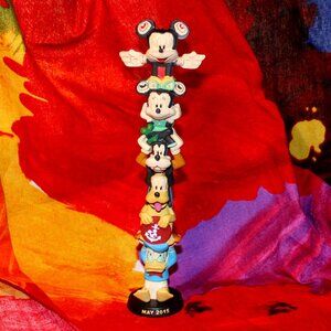 🎉HP🎉2015 Disney Cruise Line Alaska Exclusive Mickey Totem Pole BBC BBC